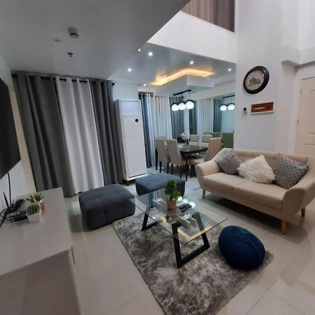Affordable Makati Apt Manila Bagian luar foto